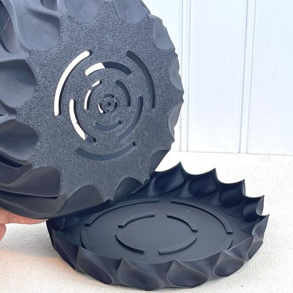 Modern Geometric Planter Pot, Twisted Planter Pot, Small Indoor Flower Pot - Picture 6 of 10